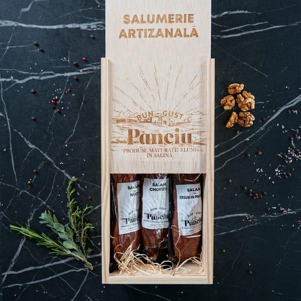 Cutie cadou cu salam cu ierburi de Provence + salam Chorizo + salam cu nuci